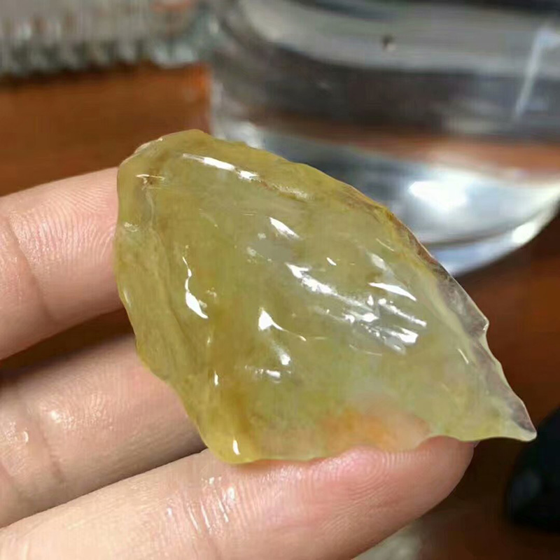 什么叫凉水玉石 什么叫不倒翁